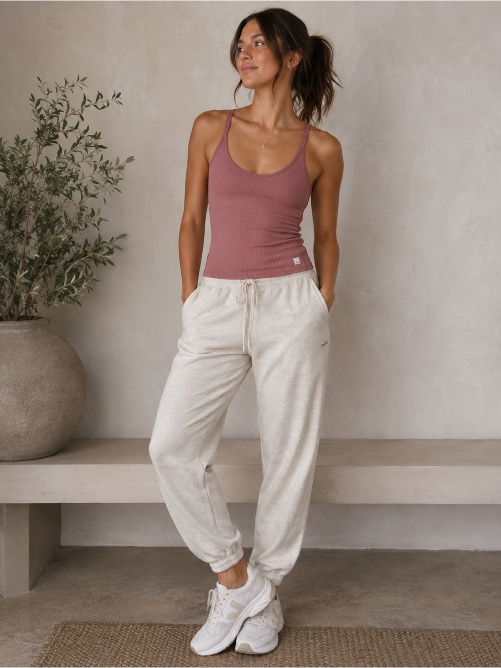 Vuori Rib Crop Tank Women’s Dusty Rose Mauve Criss Cross Yoga Top Size Medium - Picture 8 of 8